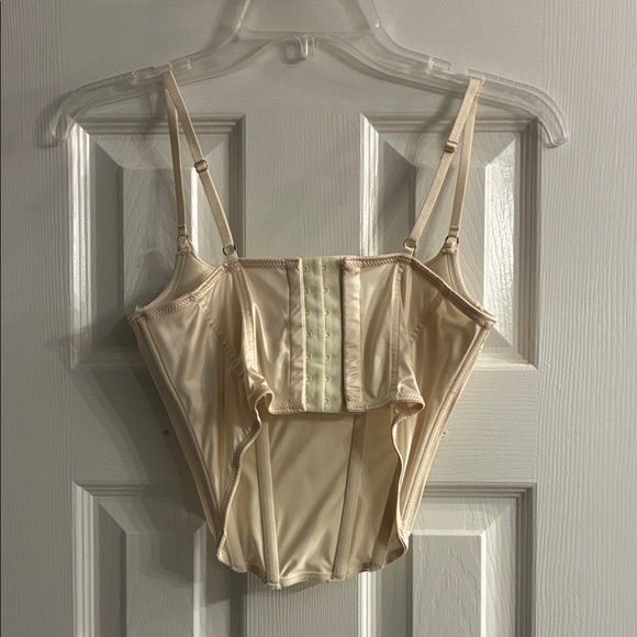 H&M Cream Satin Corset Bra - Picture 2 of 3